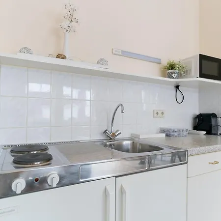 Apartment - Sp - Am Wehrhahn Dusseldorf